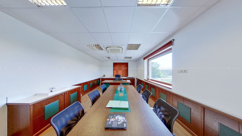 Na prenájom moderné kancelárske priestory v Komárne