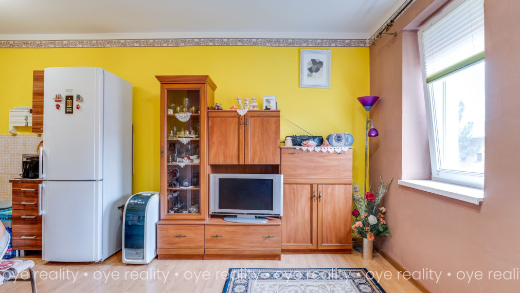 Na predaj úsporný 1-izbový byt s vlastným kúrením v Hurbanove – nízke náklady, výborná poloha - 34 m2