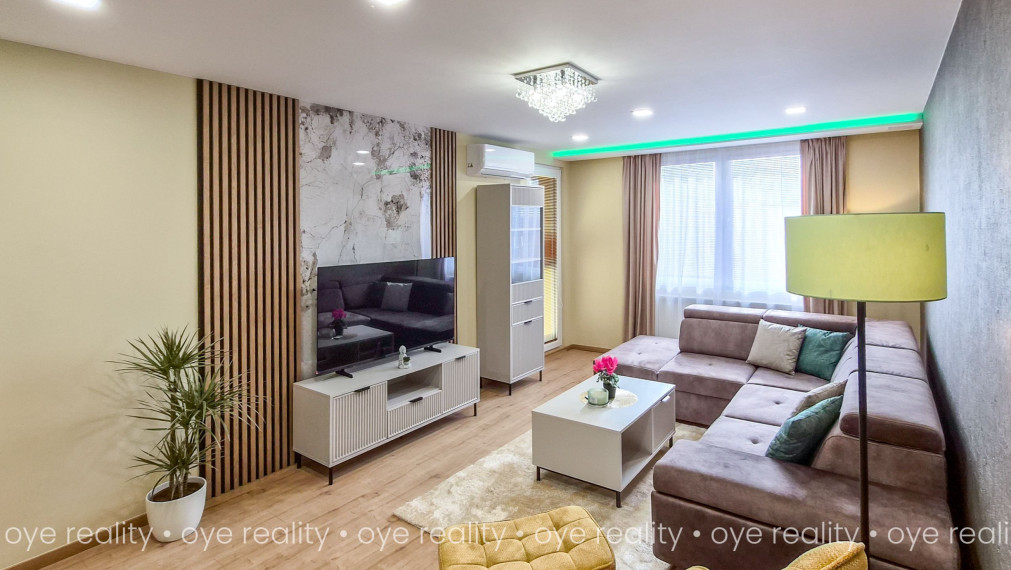 Na predaj 3-izbový zariadený byt po kompletnej rekonštrukcii v Komárne