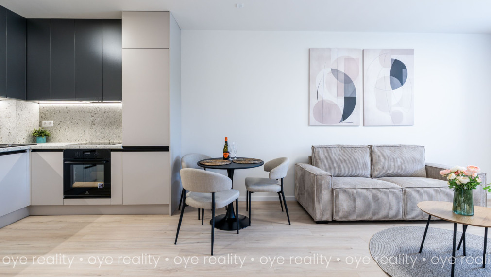 Luxusný 2-izbový byt s loggiou v novostavbe na prenájom – centrum Komárna - 48 m2