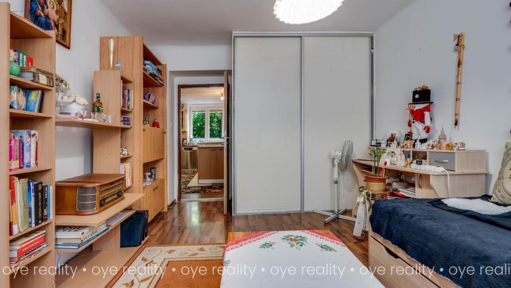 Rezervovaný!  Na predaj: Moderný a klimatizovaný 2-izbový byt v Komárne, Budovateľská ulica