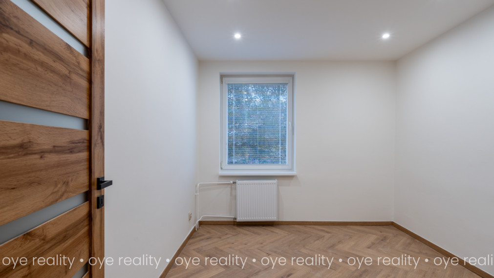  Na predaj priestranný 3-izbový byt v Komárne po kompletnej rekoštrukcii!