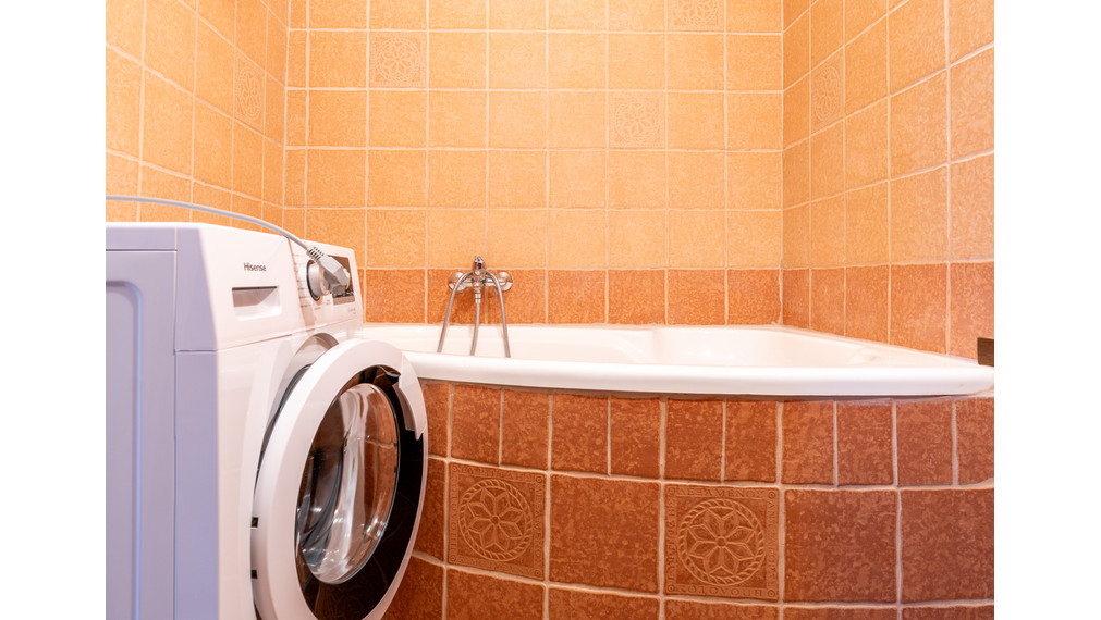 Na prenájom príjemný  2-izbový, klimatizovaný byt s loggiou na VII. sídlisku v Komárne