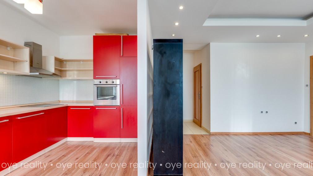  NA PRENÁJOM – ŠTÝLOVÝ 3-IZBOVÝ BYT PO REKONŠTRUKCII V TOP LOKALITE PRI CENTRE KOMÁRNA