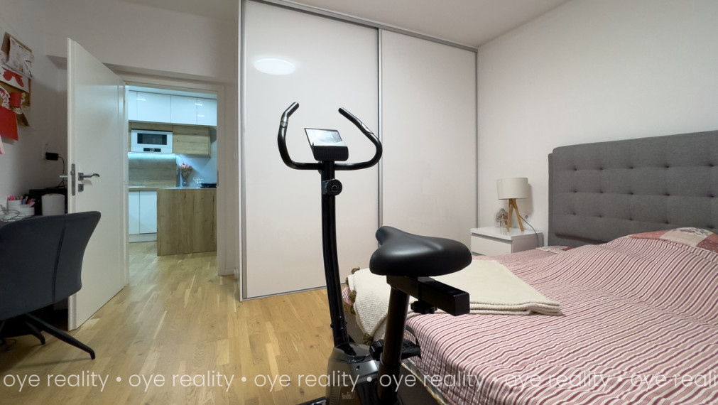 Na predaj luxusný 3-izbový byt v obľúbenej lokalite Komárna