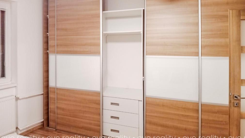 Na predaj moderný 3-izbový tehlový byt s balkónom a klimatizáciou blízko centra Komárna