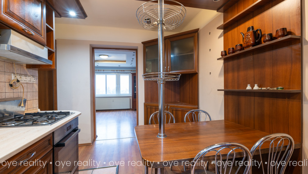 Na predaj 2-izbový tehlový byt po rekonštrukcii v Komárne