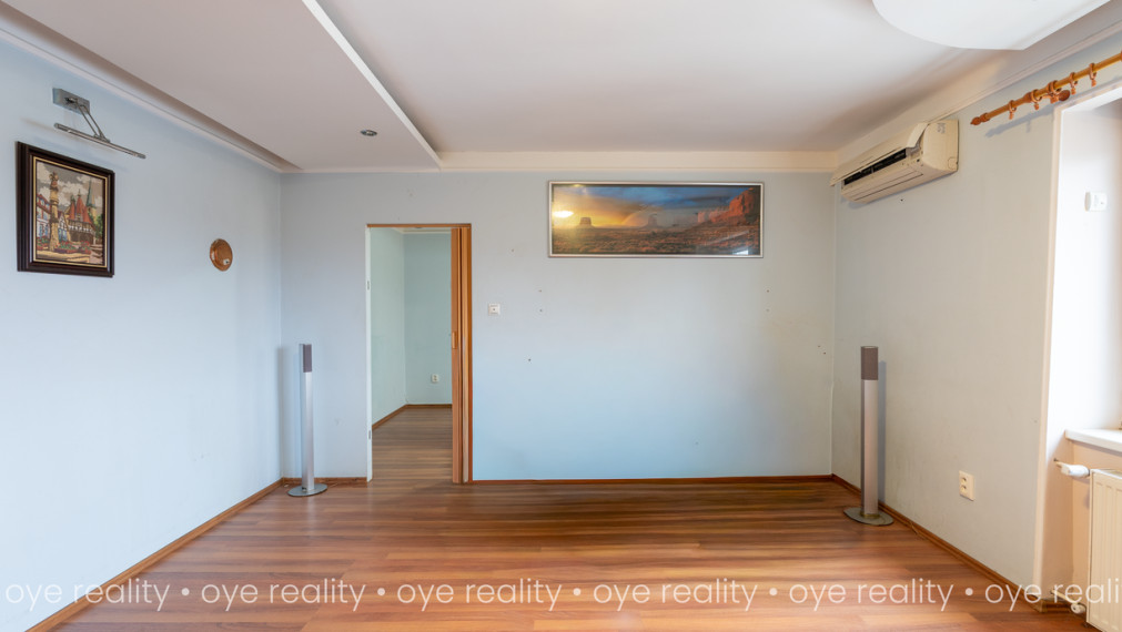 Na predaj 2-izbový tehlový byt po rekonštrukcii v Komárne