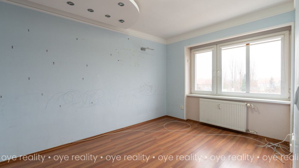 Na predaj 2-izbový tehlový byt po rekonštrukcii v Komárne