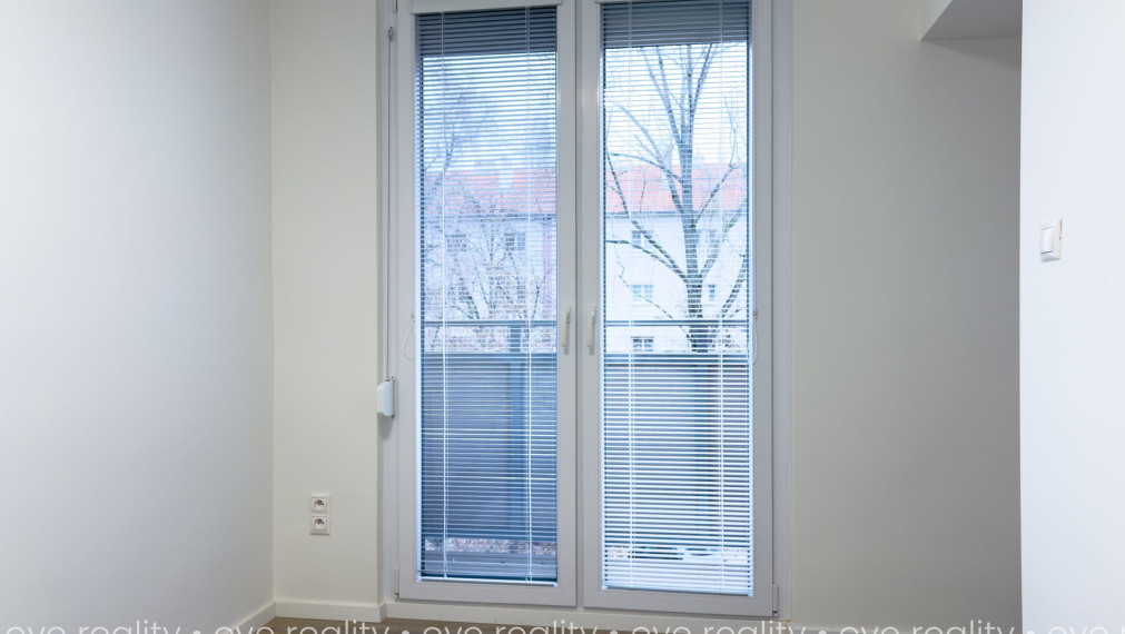 Na predaj: kompletne zrekonštruovaný a moderne zariadený 2-izbový byt – I. sídlisko, Komárno