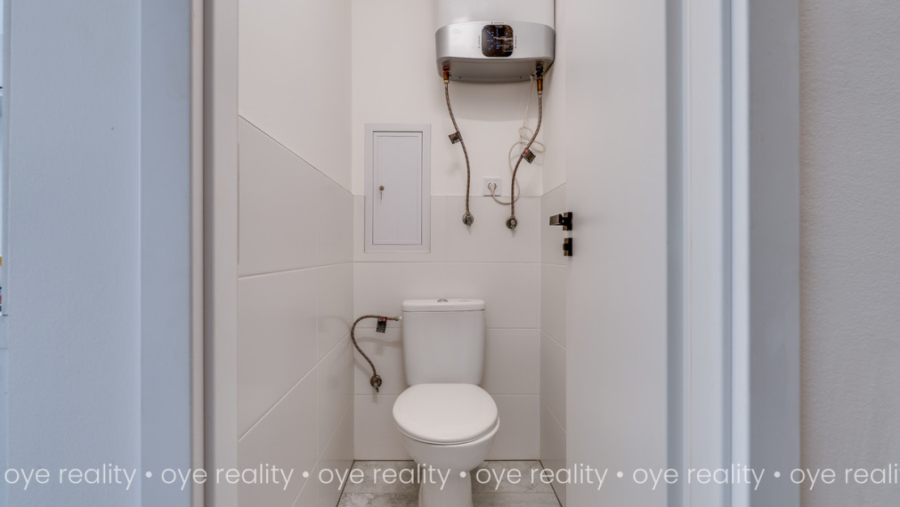 Na prenájom moderná garsónka po kompletnej a kvalitnej rekonštrukcii v Komárne