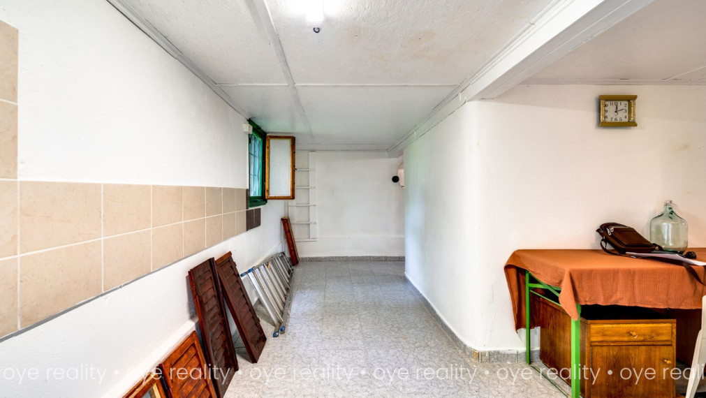 Akcia! Na predaj chata pri Váhu - Váš súkromný kúsok raja