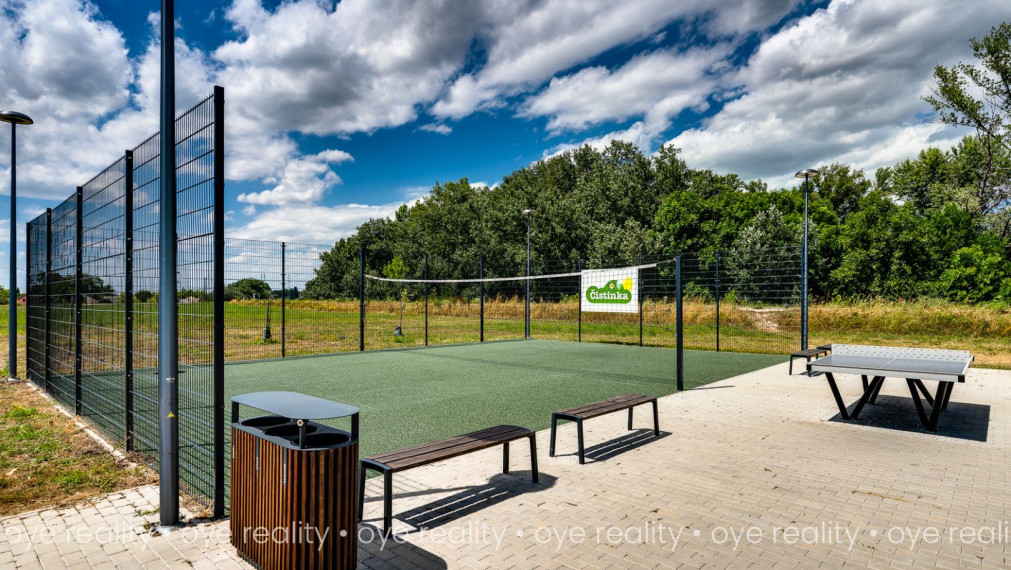 Akcia! Na predaj chata pri Váhu - Váš súkromný kúsok raja