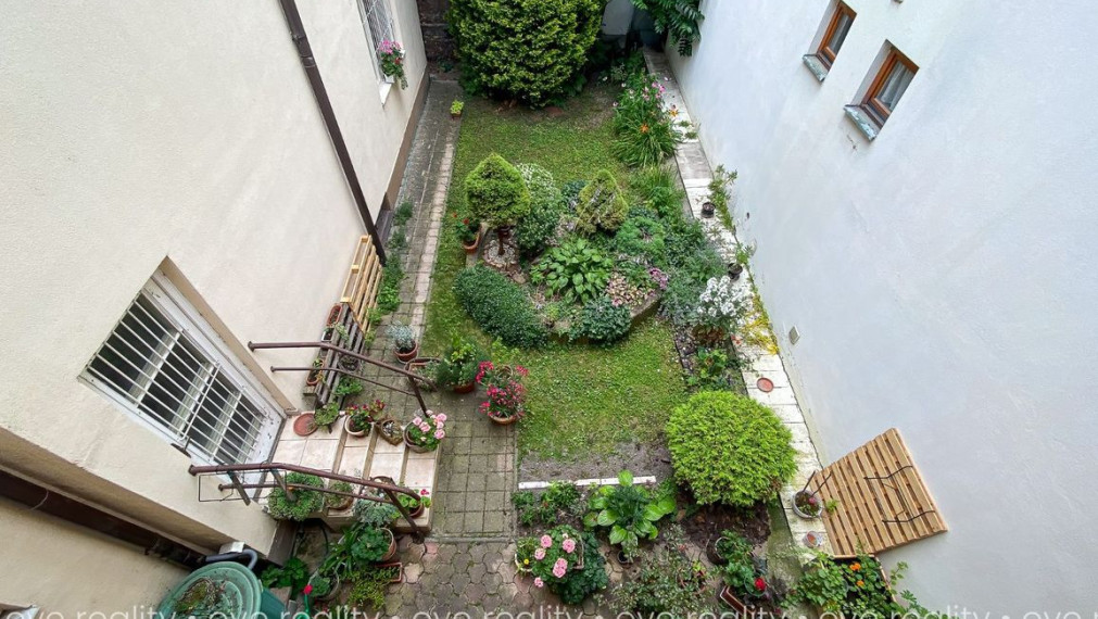 Na prenájom kancelárske priestory v absolútnom centre Komárna - 41 m2