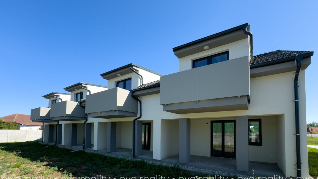 Akcia! Na predaj nízkoenergetické dvojpodlažné rodinné domy v Zemianskej Olči, okres Komárno