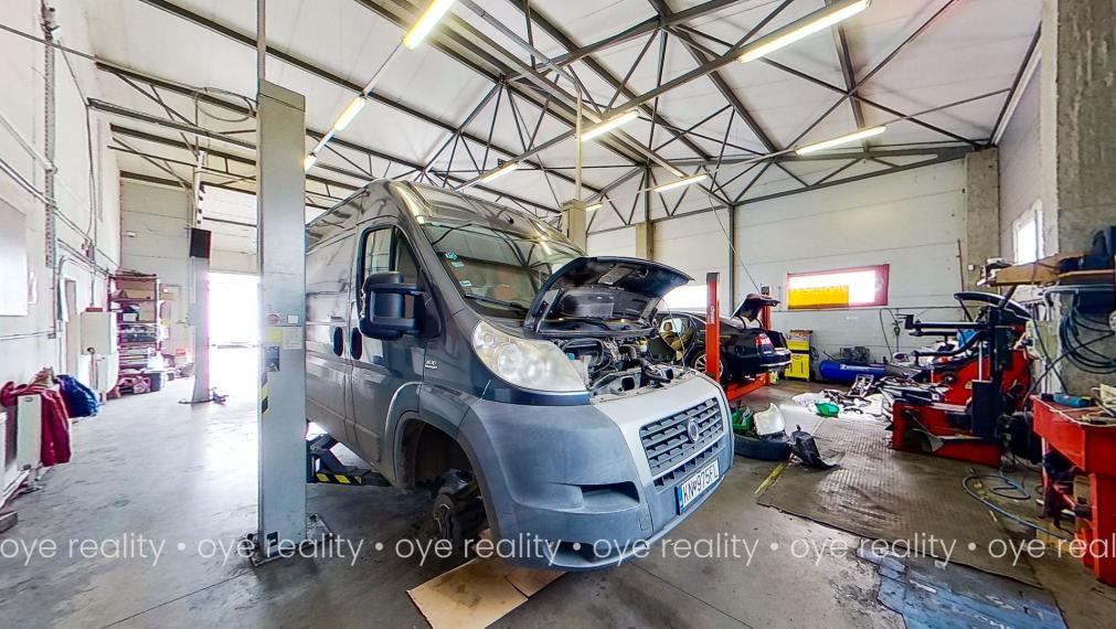 Na prenájom zabehnutý autoservis s kompletným zariadením v Komárne