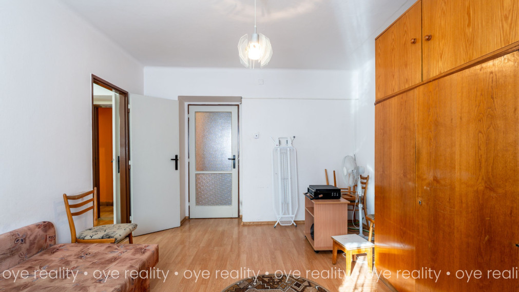 Na predaj čiastočne zrekonštruovaný tehlový byt v Komárne - 60 m2