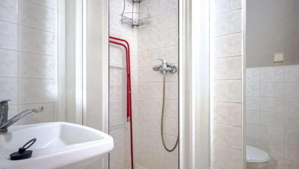 Útulná garsónka na prenájom v TOP lokalite – Gazdovská ul., Komárno