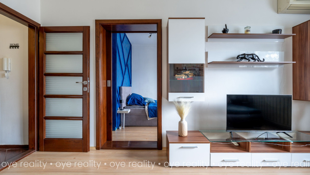 Na prenájom klimatizovaný 2-izbový byt s loggiou – Mederčská ul., Komárno