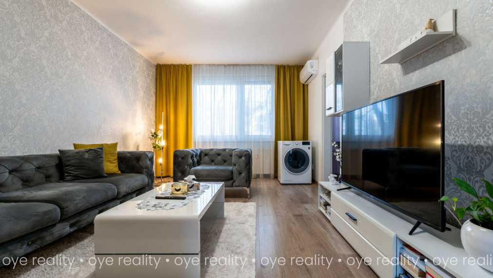 Na predaj moderný 3-izbový byt s klimatizáciou blízko centra – Komárno, Rákócziho ul.