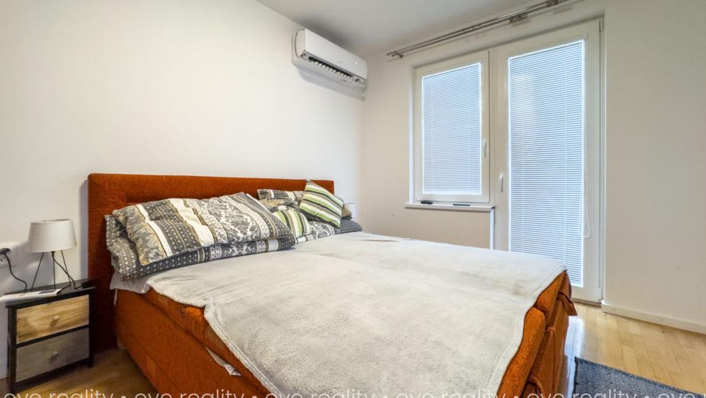  NA PREDAJ CELOROČNE OBÝVATEĽNÁ CHATA VO VINOHRADNÍCKEJ OBLASTI – MARCELOVÁ