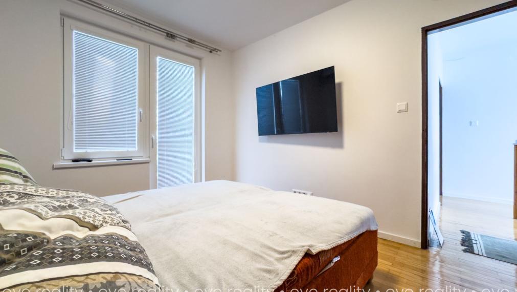  NA PREDAJ CELOROČNE OBÝVATEĽNÁ CHATA VO VINOHRADNÍCKEJ OBLASTI – MARCELOVÁ