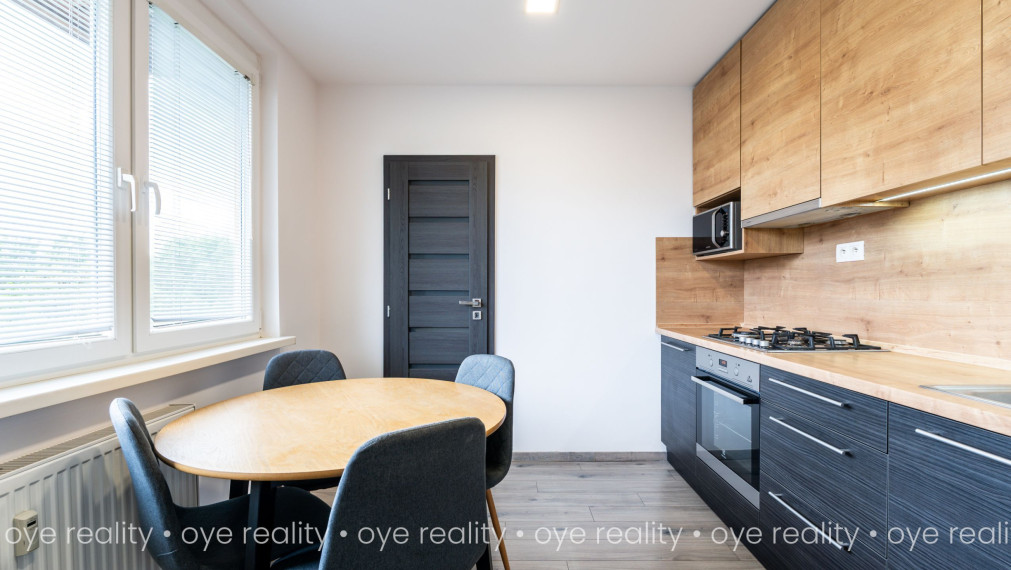 Na prenájom moderný 3-izbový byt s balkónom na VII. sídlisku v Komárne