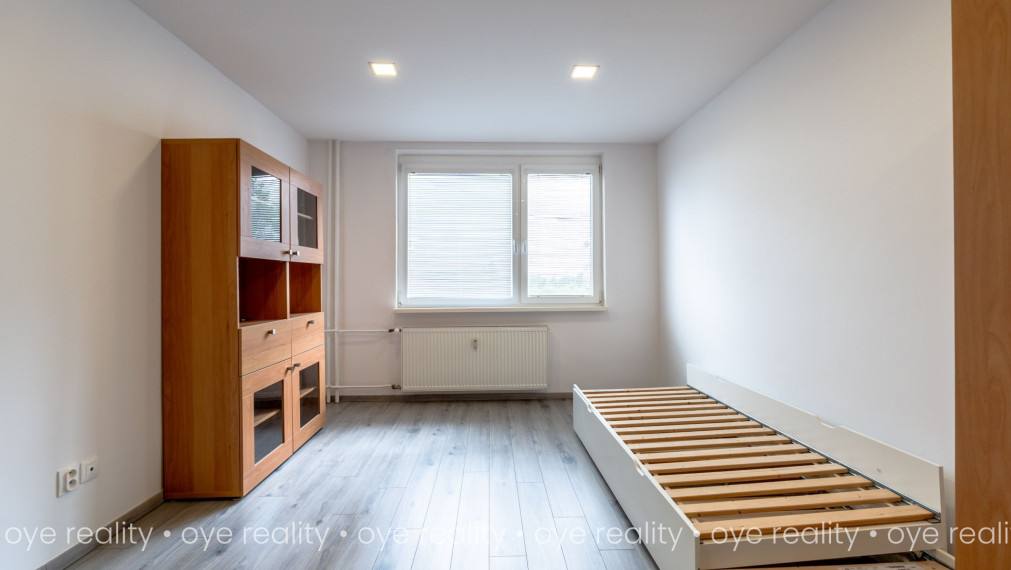 Na prenájom moderný 3-izbový byt s balkónom na VII. sídlisku v Komárne