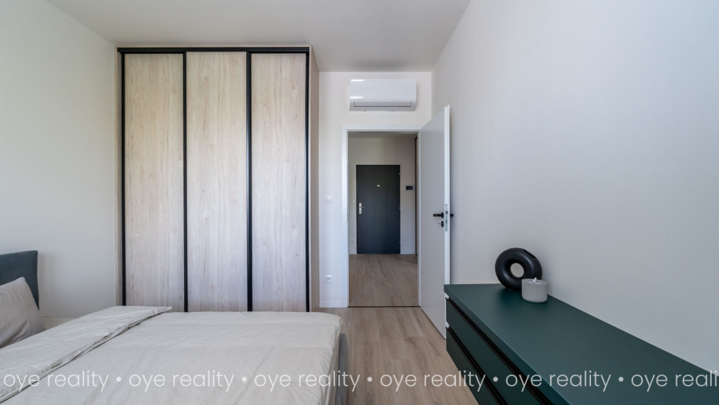 Luxusný 2-izbový byt s loggiou v novostavbe na prenájom – centrum Komárna - 57 m2