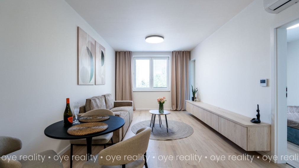 Luxusný 2-izbový byt s loggiou v novostavbe na prenájom – centrum Komárna - 48 m2
