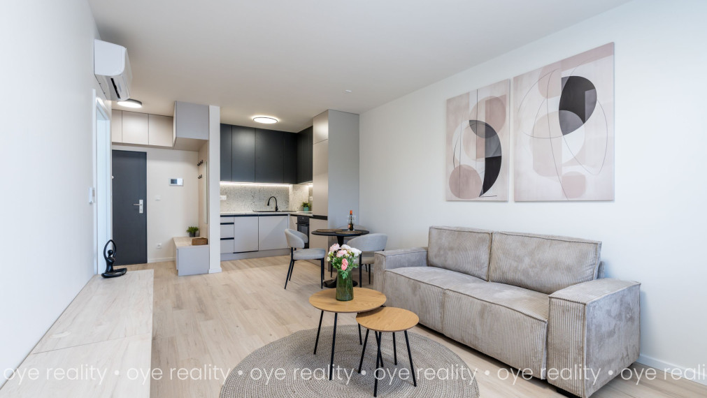 Luxusný 2-izbový byt s loggiou v novostavbe na prenájom – centrum Komárna - 48 m2