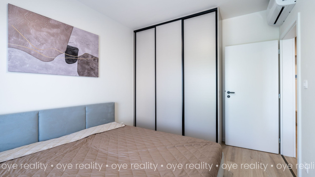 Luxusný 2-izbový byt s loggiou v novostavbe na prenájom – centrum Komárna - 48 m2