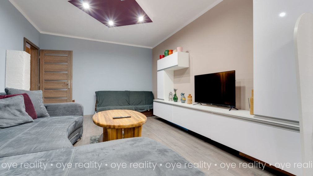 OYE Reality | Na predaj zrekonštruovaný 3-izbový byt s vybavením – ulica Komenského, Komárno