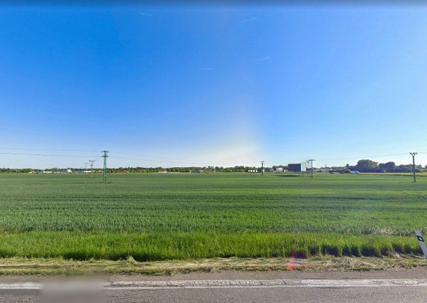 Na predaj pozemok v Komárne časť Malá Iža