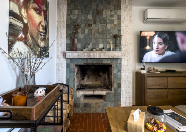  NA PREDAJ CELOROČNE OBÝVATEĽNÁ CHATA VO VINOHRADNÍCKEJ OBLASTI – MARCELOVÁ