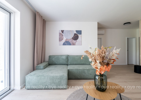 Luxusný 2-izbový byt s loggiou v novostavbe na prenájom – centrum Komárna - 57 m2